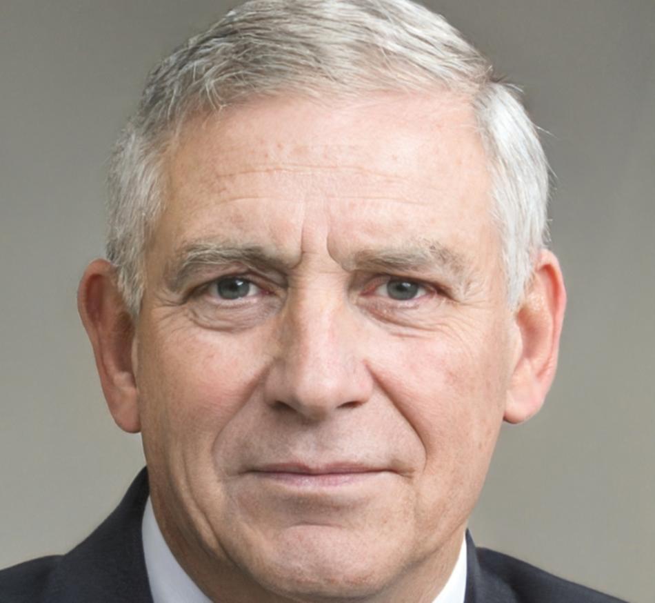 Instructor Finley Crenshaw